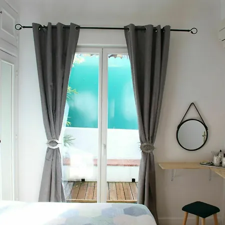 Hotel Lou Souleou *